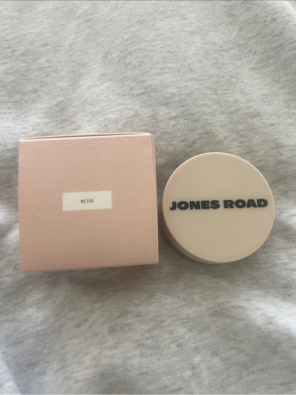 Jones Road Foundation Cream – Beige